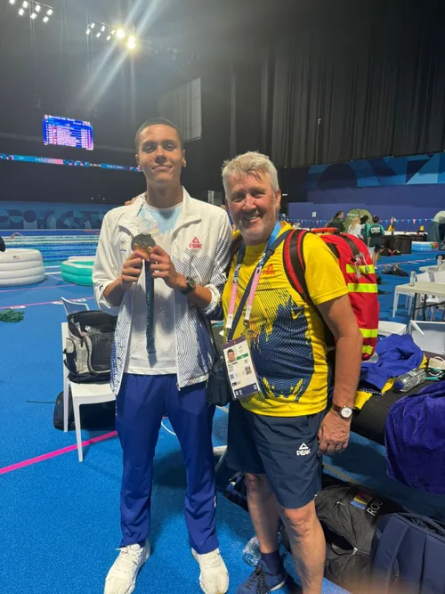 „Românii nu sunt sportivi fragili!”  Medicul-șef COSR, despre   ce are David Popovici ieșit din comun   + povești fabuloase cu Usain Bolt și Djokovic