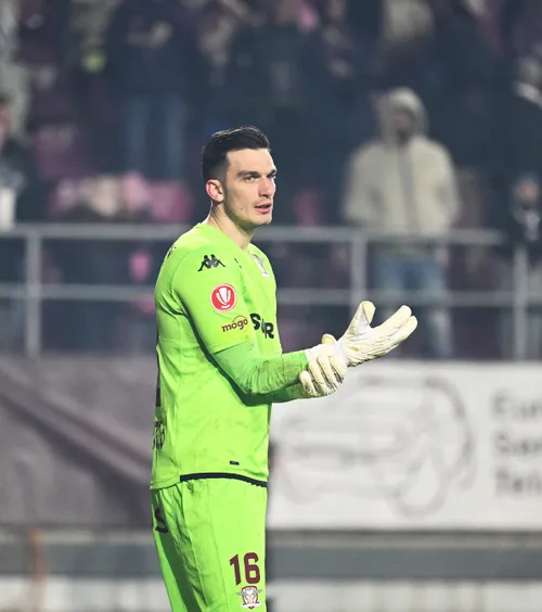 Inspirat de Trubin    Marian Aioani  are și „planul B” la Rapid: „Să lucrăm mai mult la finalizarea cu capul”😊