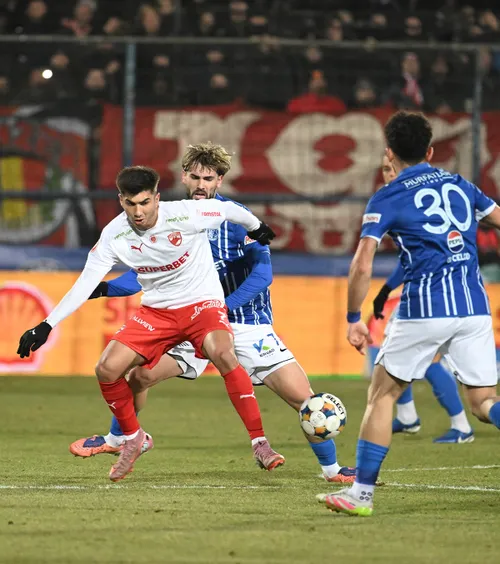 „De ce face așa?!”   Basarab Panduru, contrariat de   gesturile fotbalistului de la Dinamo 