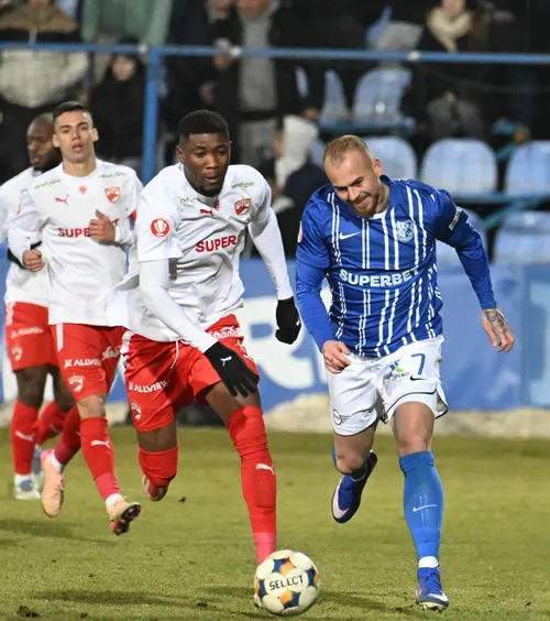 Cîrjan, sfat pentru Boateng   Ce i-a cerut căpitanul   lui Dinamo  fundașului togolez: „Ar rămâne în istoria clubului”