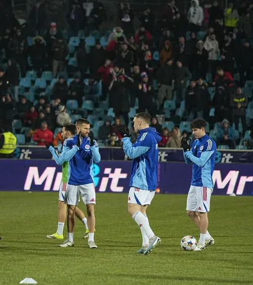 „MECIUL NU E DAT”  Crainicul Oțelului,   mesaje tari și ironii  la stația de amplificare înainte de meciul cu FCSB: „În ciuda specialiștilor de pe Temu...”