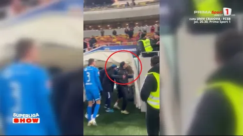 Dinamo - U Craiova. Ștefan Baiaram scuipă un fan la ieșirea de pe teren. Foto - captură Prima Sport (15).jpg