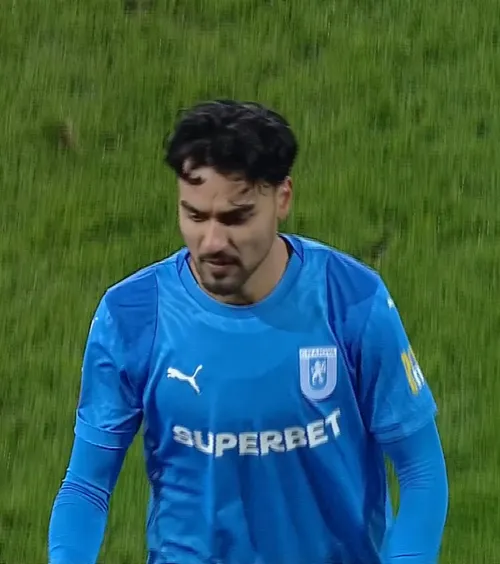 Baiaram, pedepsit?   Conducerea Craiovei a reacționat după   incidentele  din meciul cu Dinamo: „Trebuie să vorbim cu el”