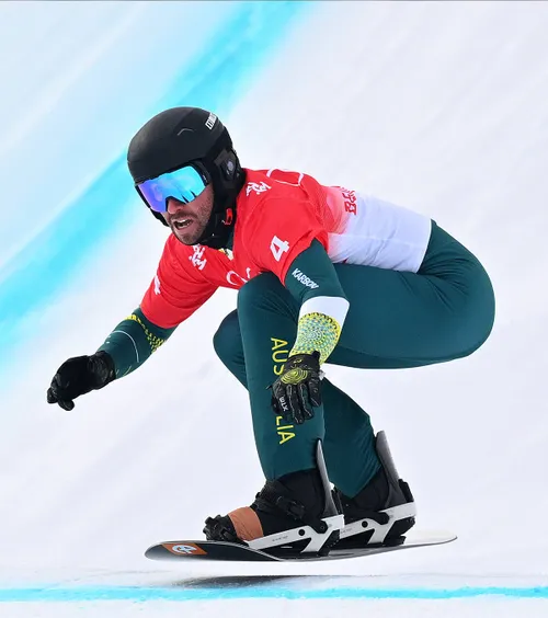 Accidentare horror la JO de iarnă  Un sportiv australian   și-a rupt gâtul!  » A fost transportat la spital cu elicopterul. Care e starea lui