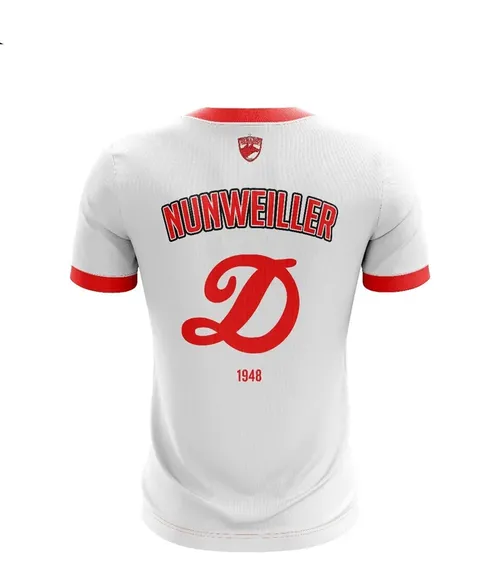 Tricou omagial Nunweiller (foto: Bitolia)