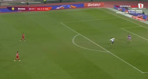 Ratarea lui Macalou din meciul cu Oțelul Galați Foto capura ecran Prima Sport.jpeg