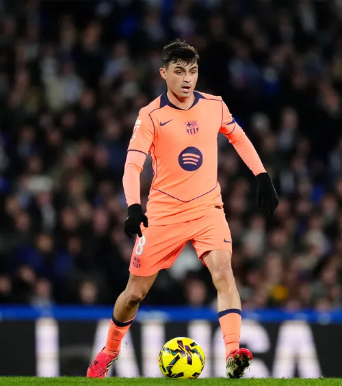În ce mai investesc fotbaliștii  Pedri a cumpărat o mănăstire veche de peste 80 de ani!   Suma plătită de fotbalistul de la Barcelona: 2,5 milioane de euro!