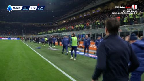 Bucuria lui Cristi Chivu la golul victoriei, în Inter - Juventus 3-2 / foto: capturi Prima Sport