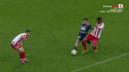 UTA - FC Botosani, penalty-ul acordat de Găman a fost anulat de VAR. Captură Prima Sport (3).jpg