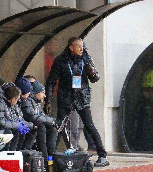 „Presiunea e mare și pe ei”  Daniel Pancu, declarație neașteptată.   Sare în apărarea  brigăzii de arbitri de la meciul cu Hermannstadt!