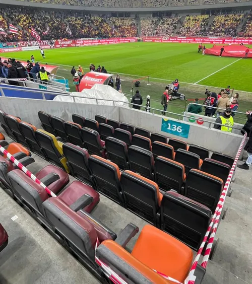 „Câinilor” le e teamă de amenzi    FOTO.  Dinamo a luat măsuri de urgență pe Arena Națională, după   incidentul șocant cu Baiaram