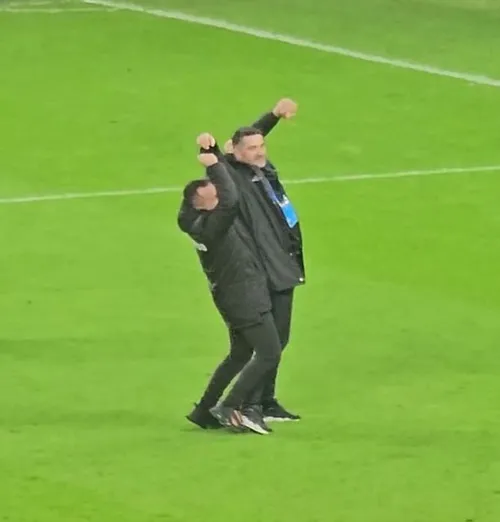 Scene inedite după Dinamo - Slobozia    VIDEO  Cum l-a „forțat”   Petre pe Niculescu  să înjure Steaua + ce i-au strigat fanii lui Florentin