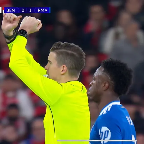 Benfica - Real Madrid, întrerupt după ce Vinicius a susținut că a fost atacat rasist. Capturi X