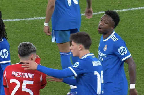 Benfica - Real Madrid, întrerupt după ce Vinicius a susținut că a fost atacat rasist. Capturi X