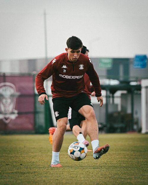 Va lipsi aproape o lună    Rapid  anunță o accidentare de ultimă oră, înaintea derby-ului cu Dinamo