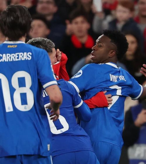 Va juca deși e acuzat de rasism?!    Când e așteptată decizia UEFA  în „cazul Vinicius - Prestianni” 