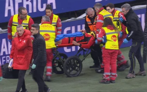 Momente teribile la Milan - Parma. Loftus-Cheek, scos pe targă după doar 10 minute