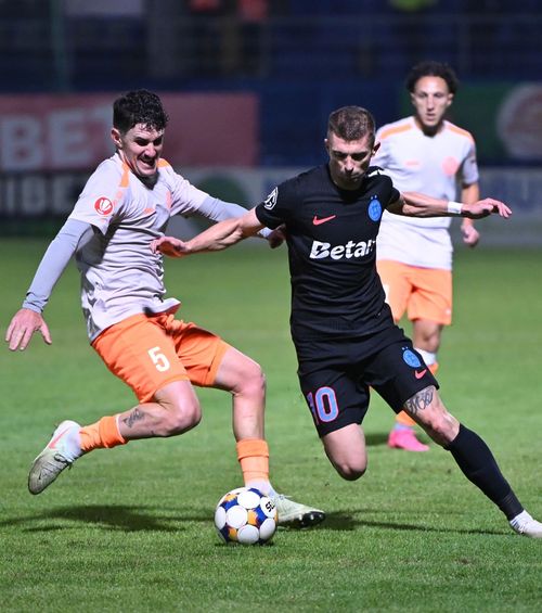 FCSB - Metaloglobus    LIVE de la 20:00,  în etapa #28. Victoria, singura soluție pentru campioana României