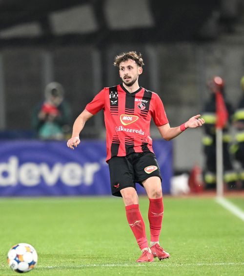 Gol fabulos în Liga 1    Răzvan Trif,  „trasor” de la 30 de metri » Se află la meciul #150 în Superliga