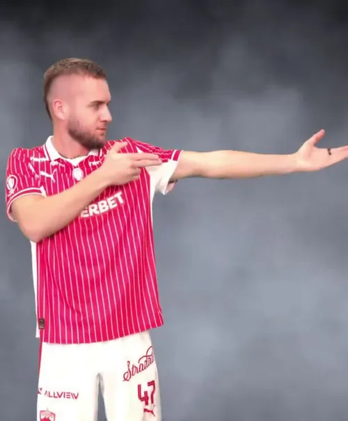 De ce are Pușcaș permis de port armă  Atacantul lui Dinamo a explicat totul:   „Acesta e scopul”