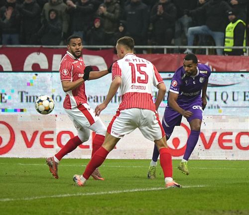 Dinamo - FC Argeș, meci (5).jpeg