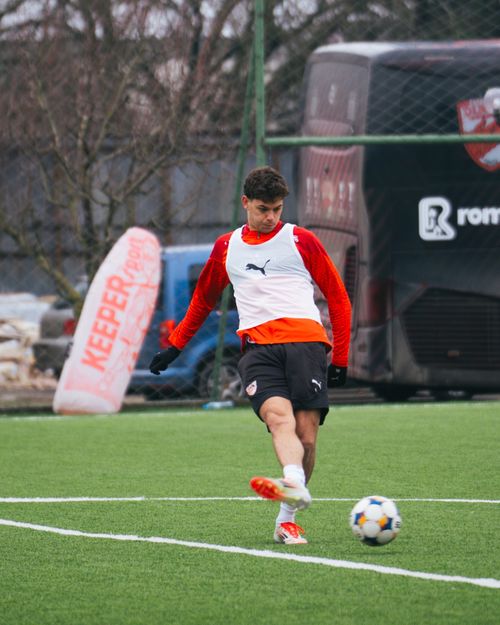 Cauzele căderii lui Dinamo   Conducerea explică   un aspect neștiut:  „Am avut mari probleme” + Jucătorul care nu mai e la fel după accidentare