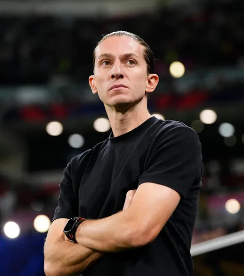 Demis după un succes zdrobitor  Fostul star de la   Atletico Madrid  a fost concediat de Flamengo după o victorie cu 8-0!