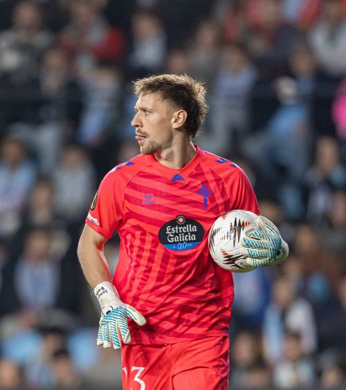 Ce ghinion!    FOTO.    Ionuț Radu,  învins în prelungiri de Real Madrid după o deviere nefericită