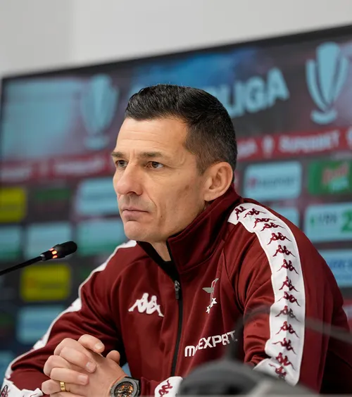 „E foarte complicat”   Gâlcă oferă noi detalii despre situația lui   Kader Keita:  „Cred că el are dreptul...” + Ce spune despre U Craiova