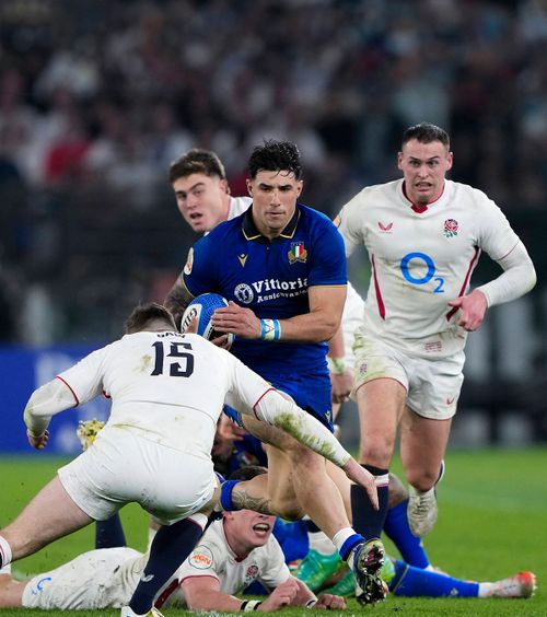 Italia istorică  Prima victoriei în fața Angliei la rugby,   după 35 de ani și 32 de înfrângeri:  „Am visat asta”. A căzut și Franța!