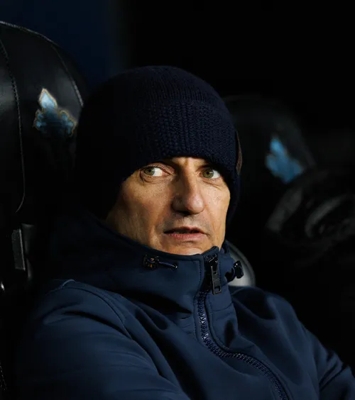 Olympiacos - PAOK 0-0  Remiză albă pentru formația lui   Răzvan Lucescu,  în derby-ul cu marea rivală » Luptă umăr la umăr pentru titlu în Grecia