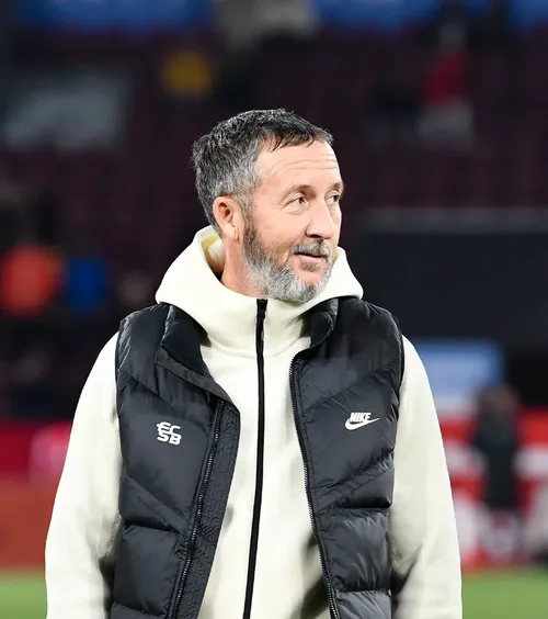 „Am stat de vorbă șapte ore cu Rădoi”    Mihai Stoica,  detalii din culisele revenirii fostului selecționer la FCSB și o amintire din 2002: „Iubi, închid, că a venit Mirel!”