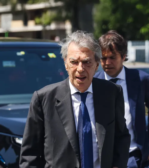„O prostie totală!”  Moratti dă de pământ cu   Interul lui Chivu:  „A fost rușinos! E inacceptabil” » Despre cine spune că „are pielea groasă”