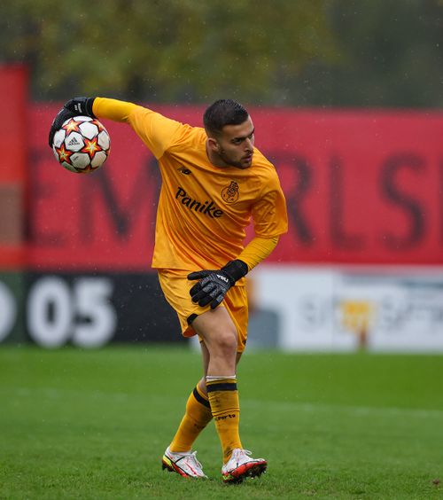 Fost fotbalist la Porto, arestat!  Era implicat într-o rețea de   trafic de droguri  » A jucat împotriva lui Coubiș