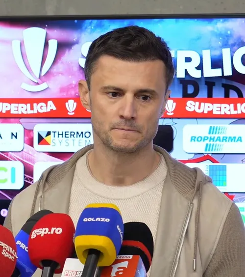 „Viciere de rezultat!”    VIDEO.    Andrei Nicolescu  reacție nervoasă la vestiare! Apoi a ieșit la atac: „Arbitrii și-au bătut joc! Mă îngrozesc, e ireal”