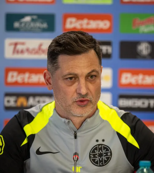 Rădoi, mesaj pentru Becali  Condiția impusă înainte de debutul la   FCSB:  „Sper să nu facă asta”