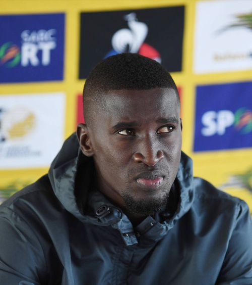 A vrut în Liga 2 ca să meargă la Mondial   Dezvăluirile   jucătorului de națională  sosit în România: „Nu ne-am înțeles”. Ce spune despre Ngezana