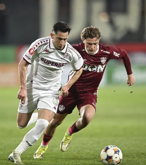  LIVE    CFR Cluj - Rapid,  în etapa #2 din play-off » Moruțan lovește bara!