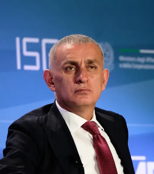 Turcii ne privesc de sus  Mesaj arogant înainte de baraj:   „Nu avem ce căuta la Mondial,  dacă nu putem bate România”