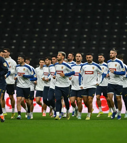 Cum jucăm cu Turcia     Ce echipă  ar urma să alinieze Lucescu la partida din barajul pentru calificarea la Campionatul Mondial