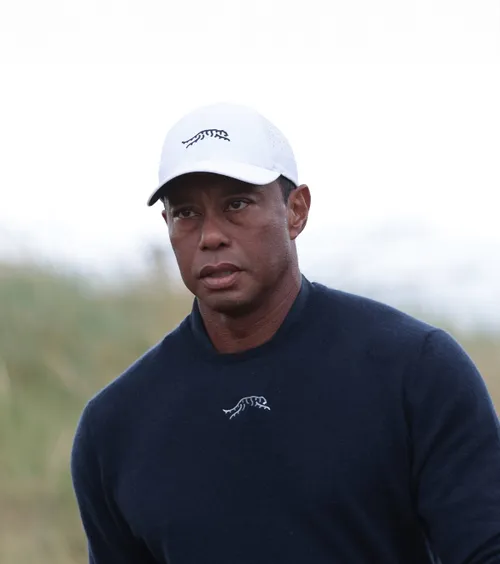 Tiger Woods, implicat într-un nou accident  Legenda golfului   s-a răsturnat cu mașina  în Florida