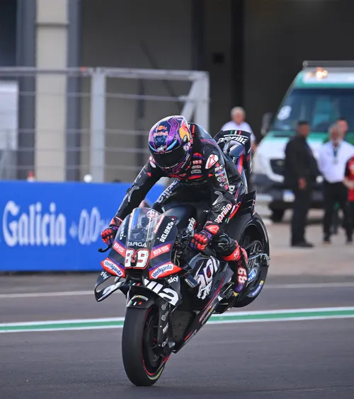 „Am mers all-in și am căzut la 200 km/h”    VIDEO.  Final dureros de celebrare pentru   Jorge Martin,  după victoria din sprintul de la Austin