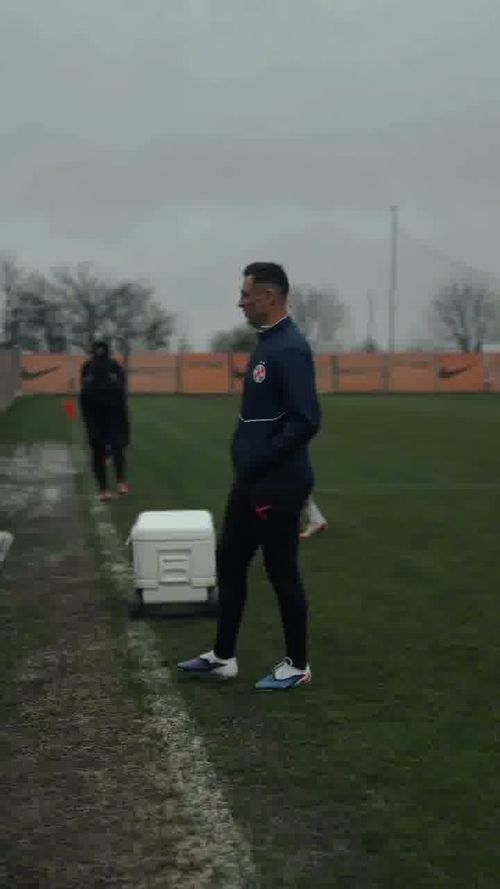 FCSB, antrenament înainte de meciul cu Botoșani (etapa #3 din play-out). Foto: Facebook, @FCSB