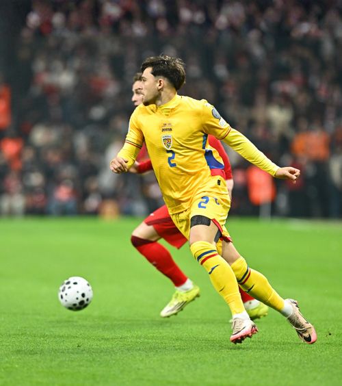 „Asta a fost, nimic mai mult”  Un fost selecționer îi ia apărarea   celui mai criticat „tricolor”   din meciul cu Turcia