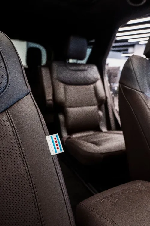 Ce mașină folosește Papa Leon al XIV-lea     FOTO:  Modelul hibrid pe care Suveranul Pontif   îl conduce în Vatican:  are tracțiune integrală și elemente personalizate