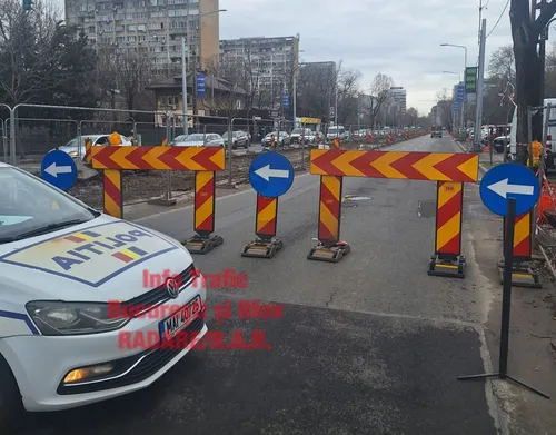 BREAKING | Încă o surpare masivă de asfalt, acum pe Bd. Basarabia, în zona lucrărilor la șina de tramvai, lângă refugiul STB de la intersecția cu Mihai Bravu. "Ocoliți, circulați cu prudență"