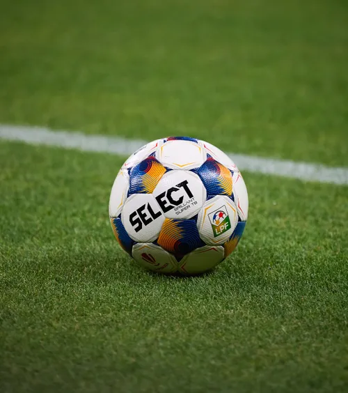 „Mi-e foarte greu, nu am sprijin”   Conducătorul clubului din Liga 1 întâmpină tot mai multe   dificultăți financiare:  „Sunt singur”