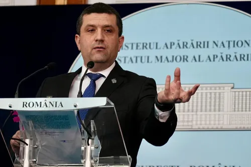 Radu Miruță, la conferința de presă de la sediul MApN. Foto: Iosif Popescu/GOLAZO.ro