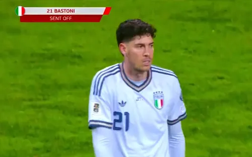 Eliminarea lui Alessandro Bastoni în Bosnia - Italia. Foto: captură X/@princechika861