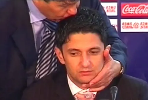 2005. Duel Mircea vs. Răzvan Lucescu în Cupa UEFA. Foto - captură Realitatea TV.jpg